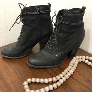 Aldo black leather nubuck tie up booties sz 10